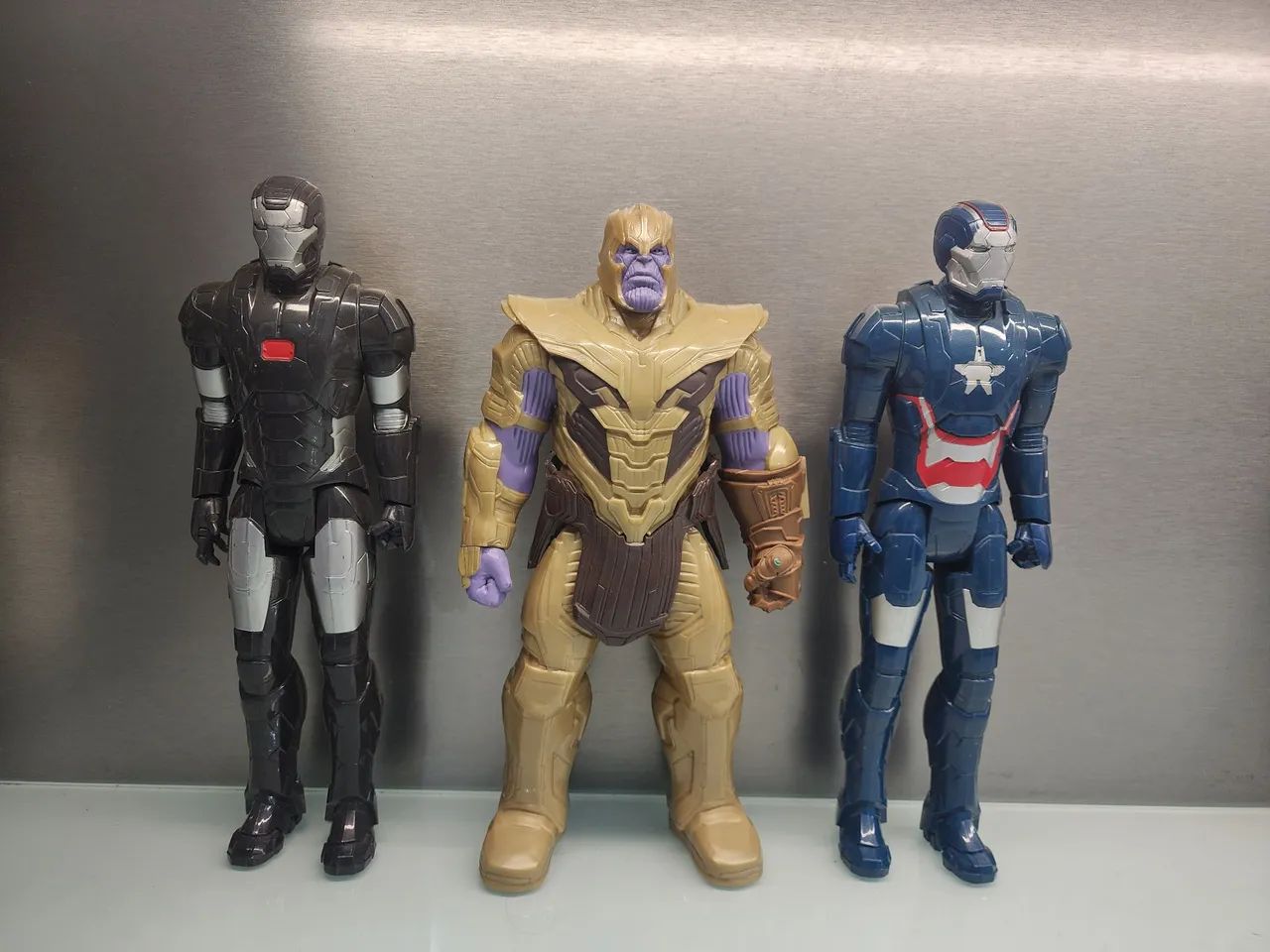 Coleção 8 bonecos Marvel Hasbro 30cm alguns raros - Foto 4