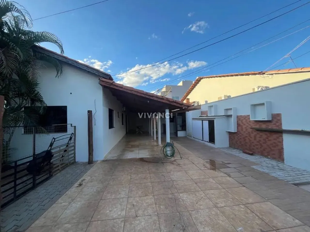 Casa com 2 quartos para alugar na quadra 806 Sul