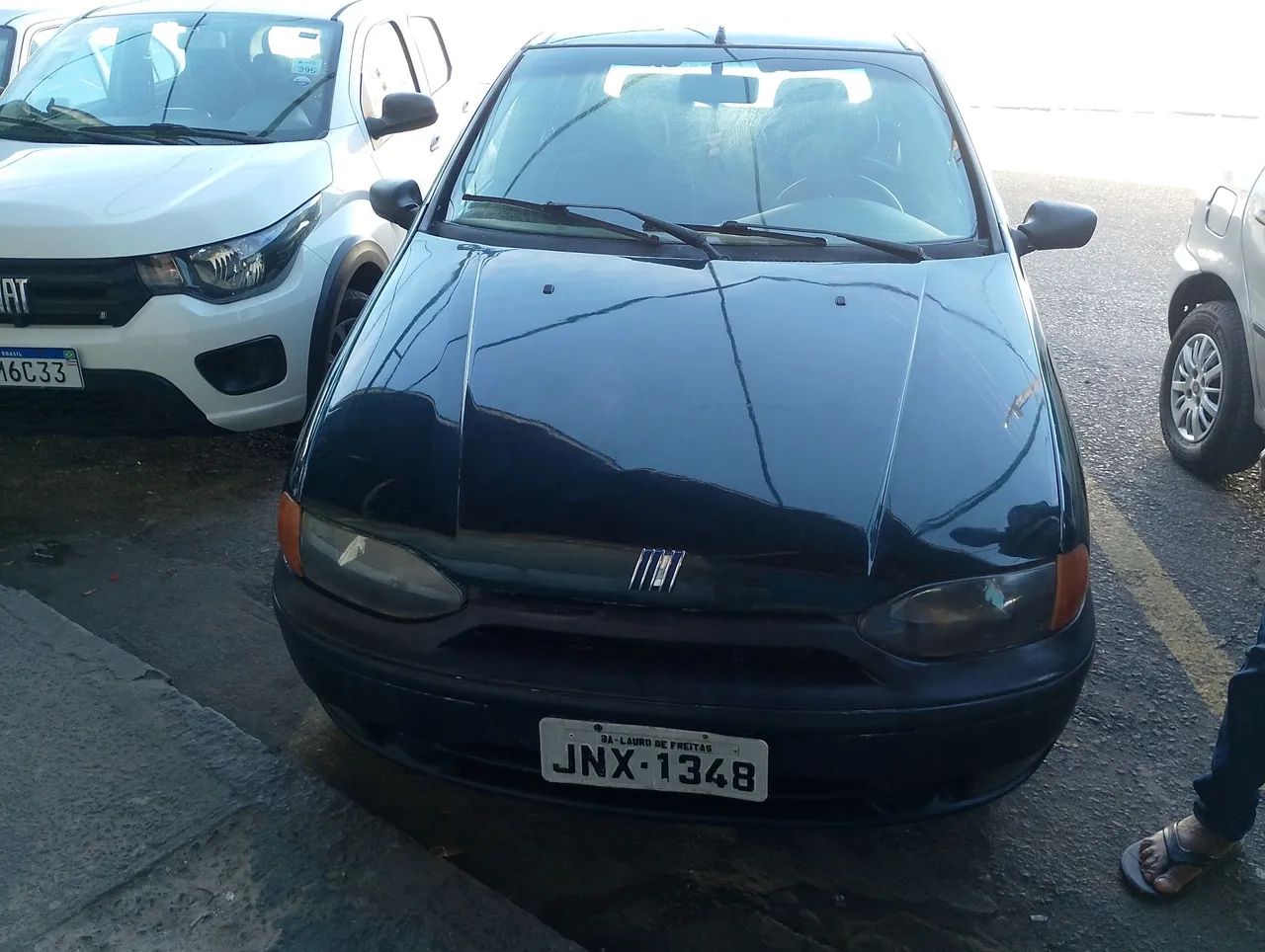 O carro é muito bom completo com ar e direção vidro e trava tudo funcionando *53 - Foto 2