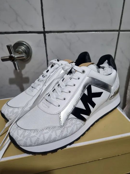 Tênis Michael Kors branco
