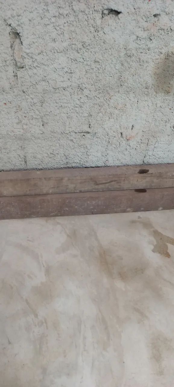 Brabo e Linha de madeira para fundação