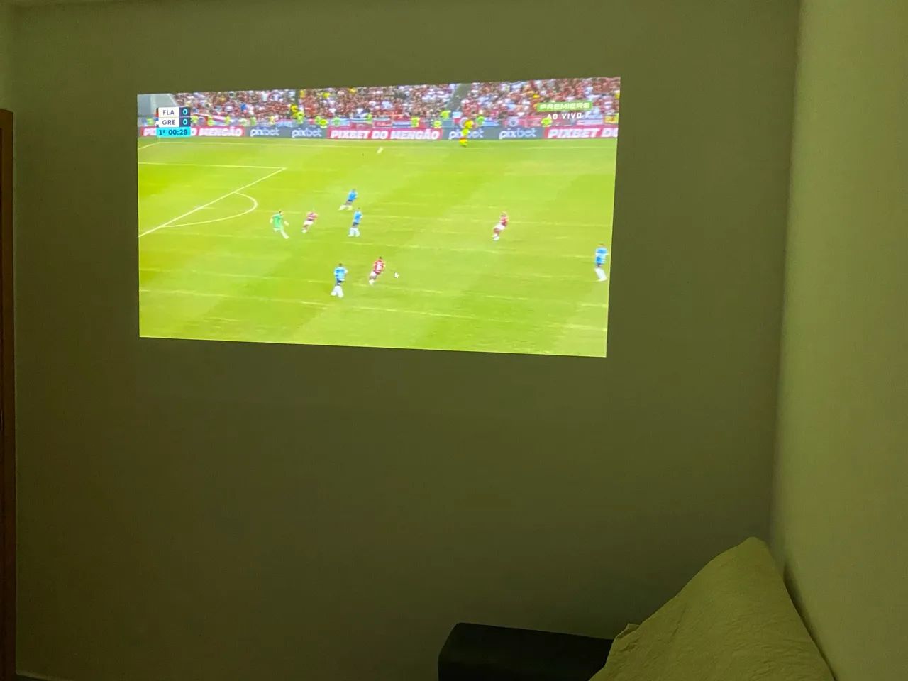 Projetor LG portátil 64595627888513122