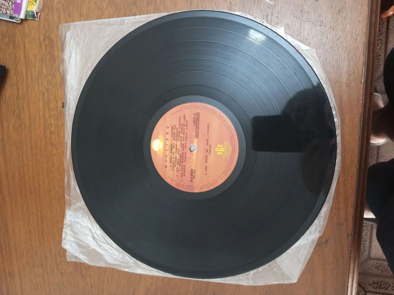 LP Giliard, sem encarte (bom estado) - Foto 2
