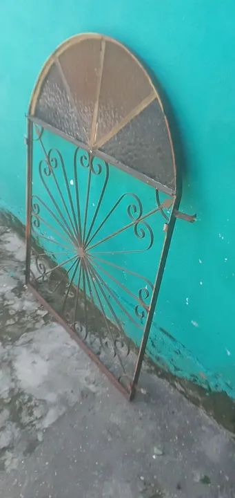 Grade de proteção para janelas - Foto 2