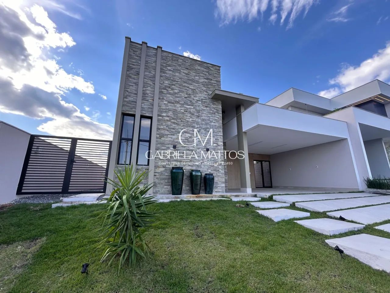 CASA À VENDA BOSQUE DA LIMEIRA