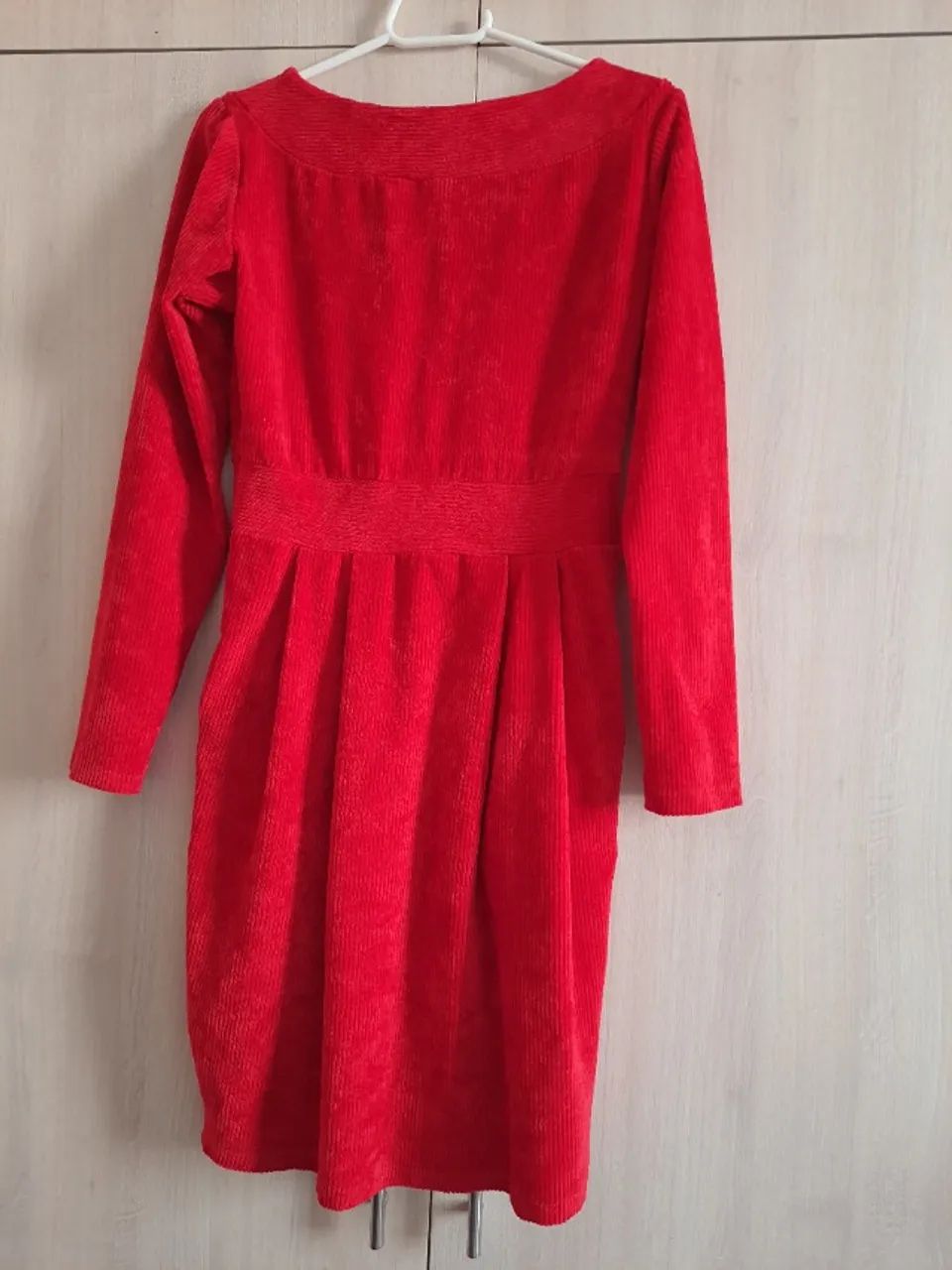 Vestido vermelho veludo P/38
