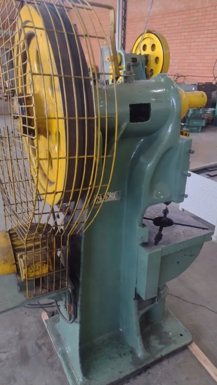 Prensa Excêntrica 12 Ton - Foto 2