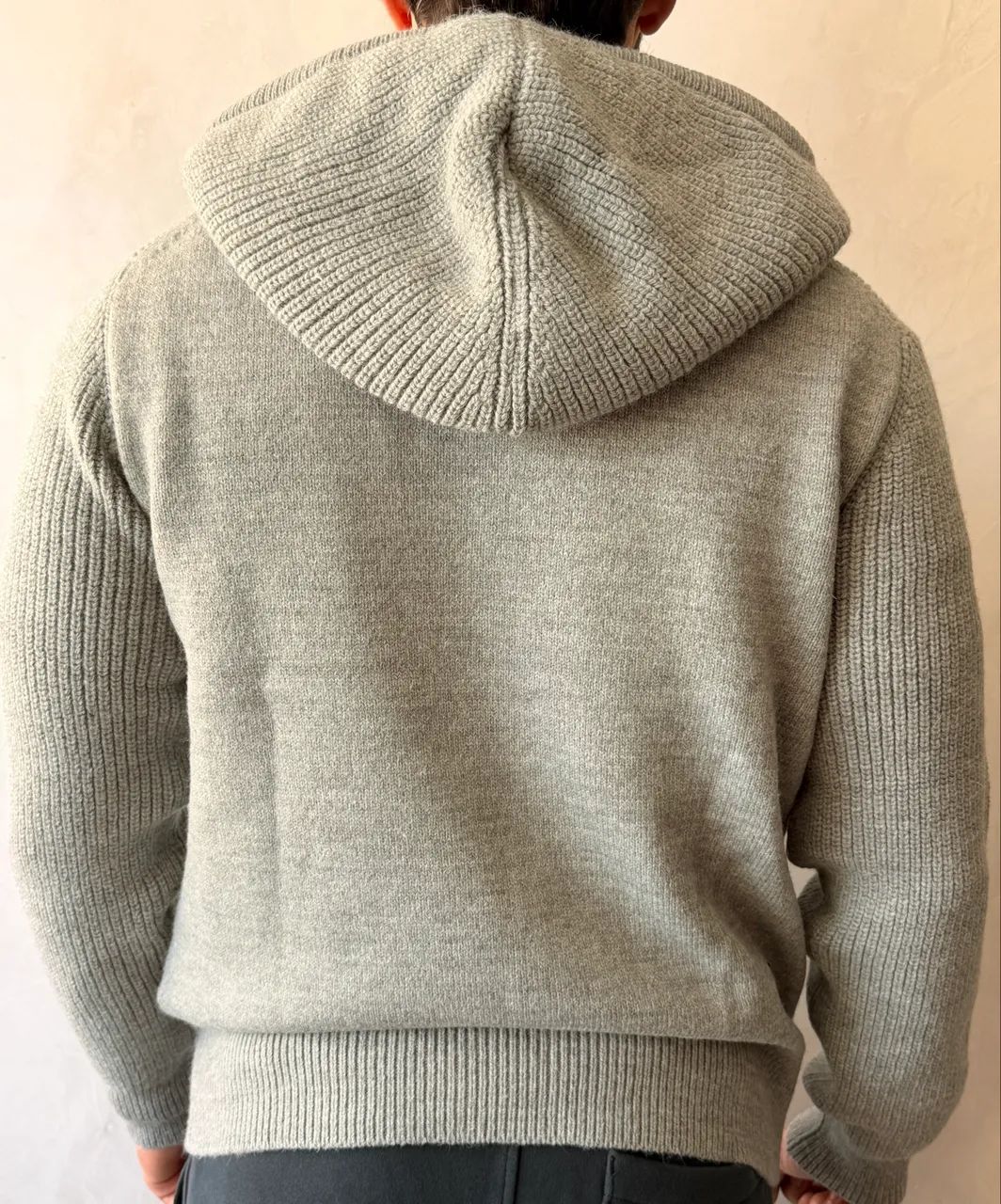 Moncler wool cashmere Tricô com capuz L e XL - Foto 2