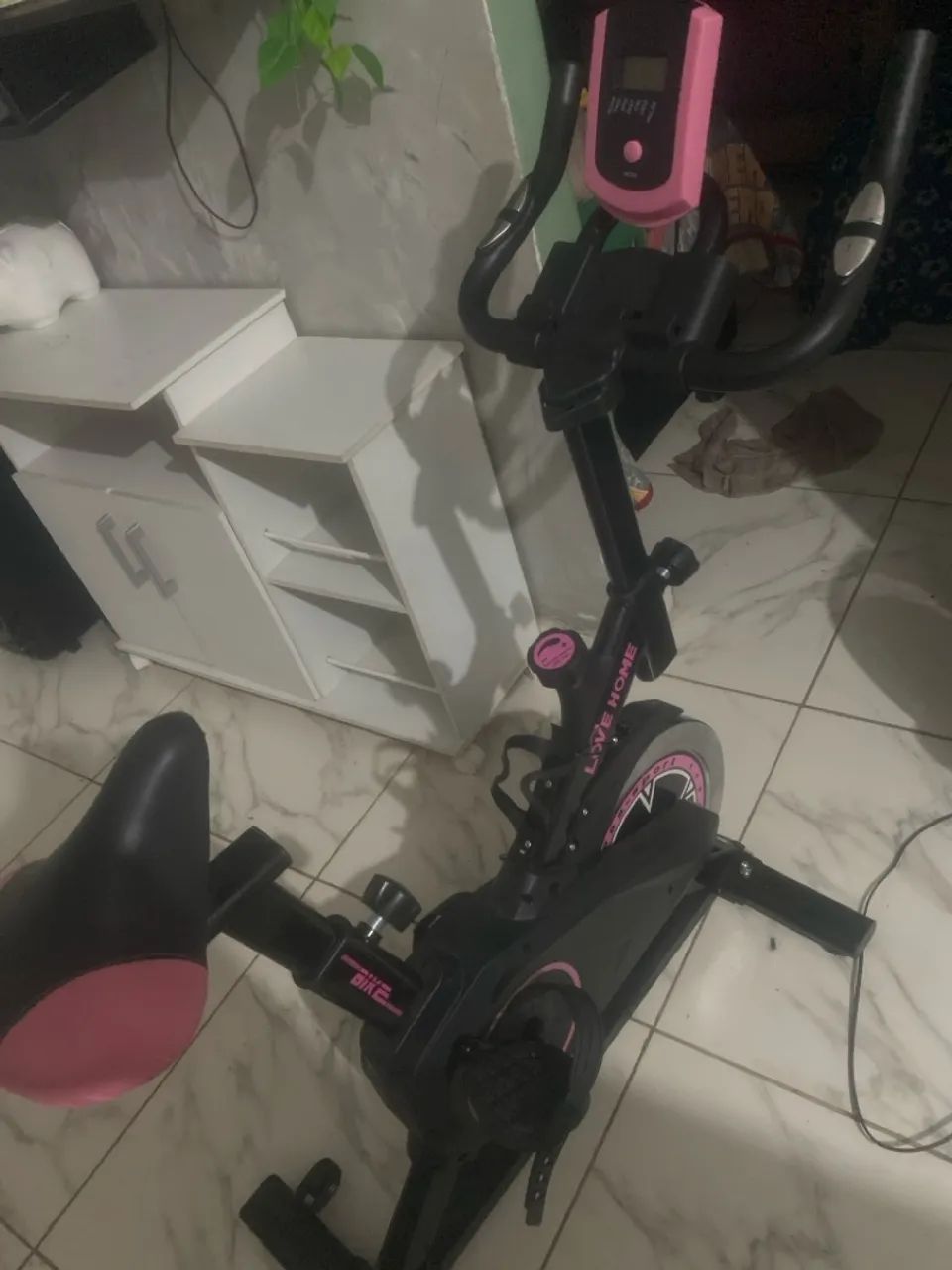 Bicicleta ergométrica nova 