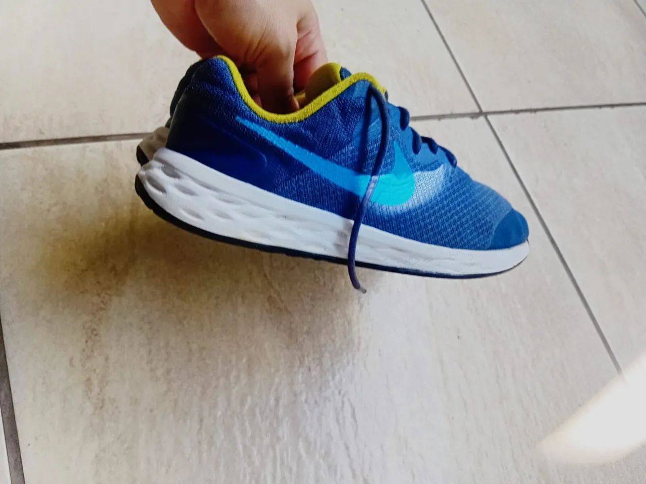 Tênis Nike revolution n36 original em ótimo estado 75$  - Foto 3