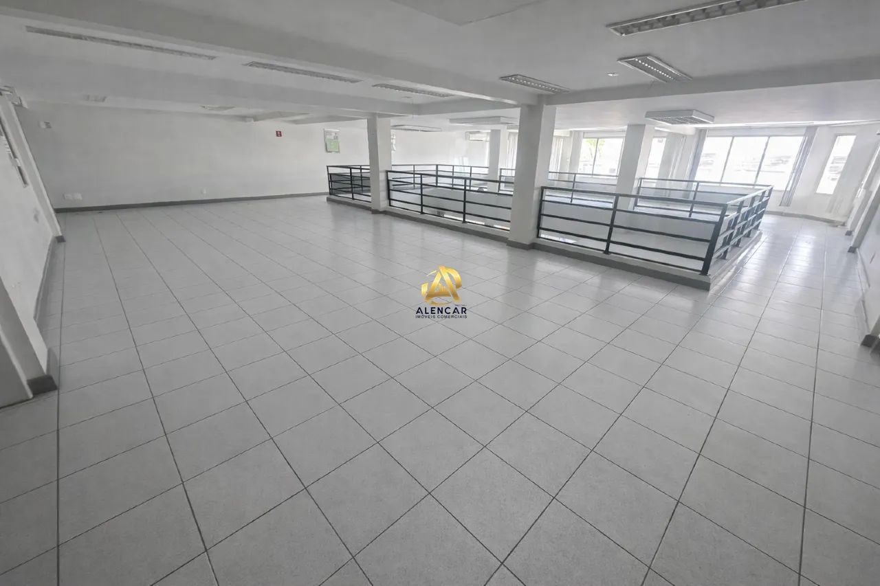 Loja comercial com 415m² na Av. Fernando Ferrari em Goiabeiras  Vitória - Foto 9