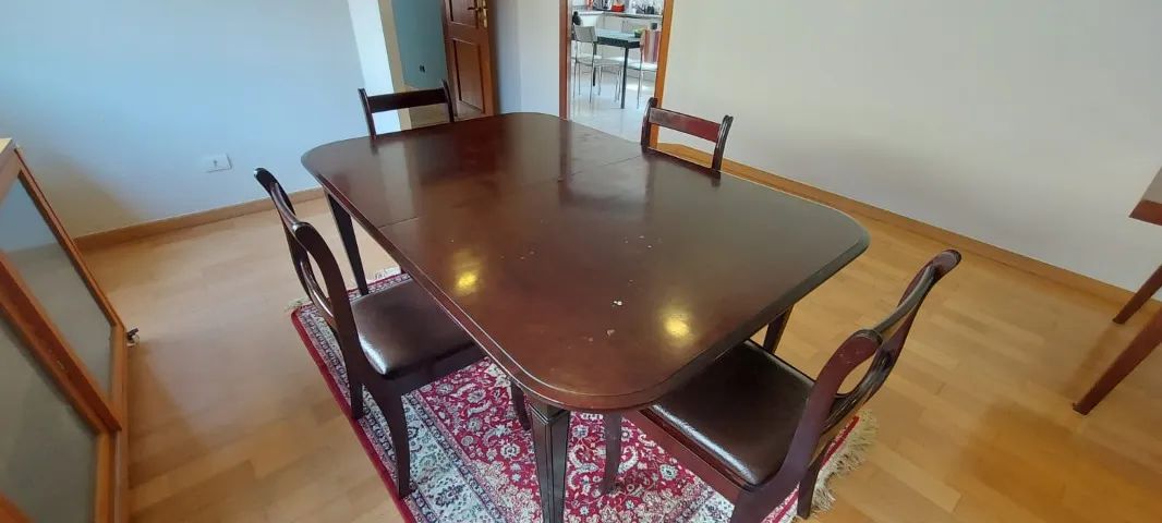 Mesa de jantar e cadeiras CIMO década de 60