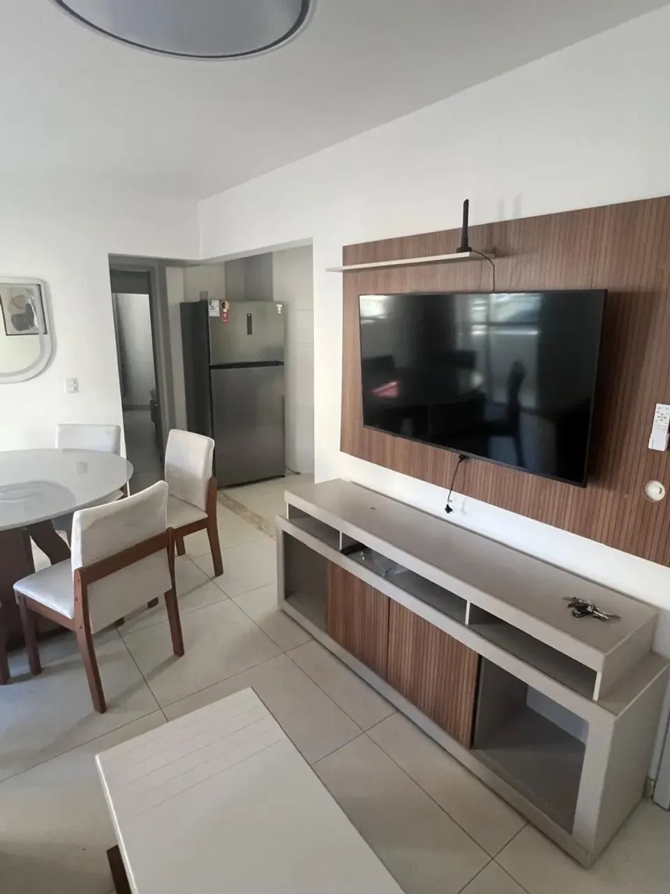 APT DE 2 QUARTOS - 100% MOBILIADO - ITAPUÃ - Foto 2