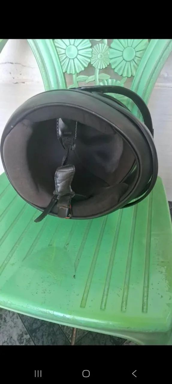Os 2Capacete140,00 apenas com defeito nas visera.  - Foto 2