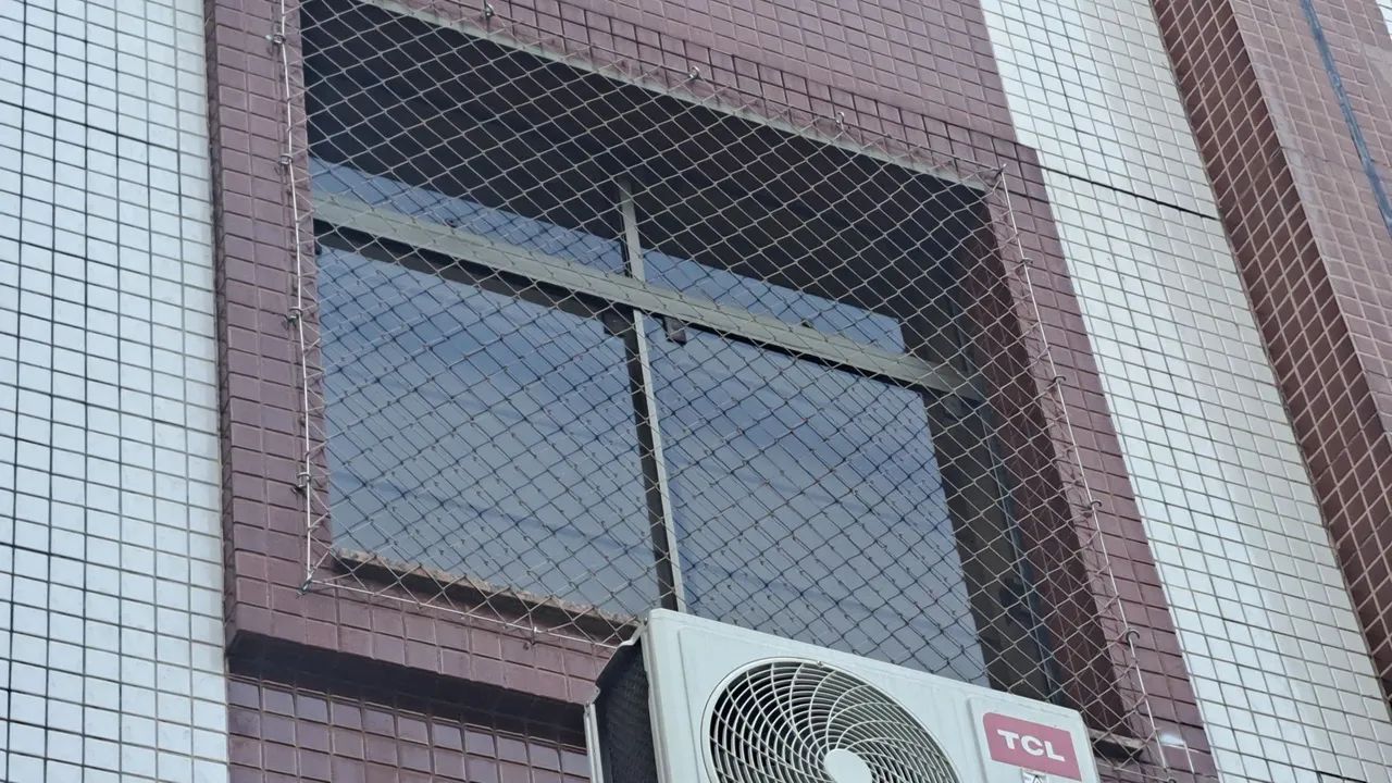 Vaga de instalador de redes e telas