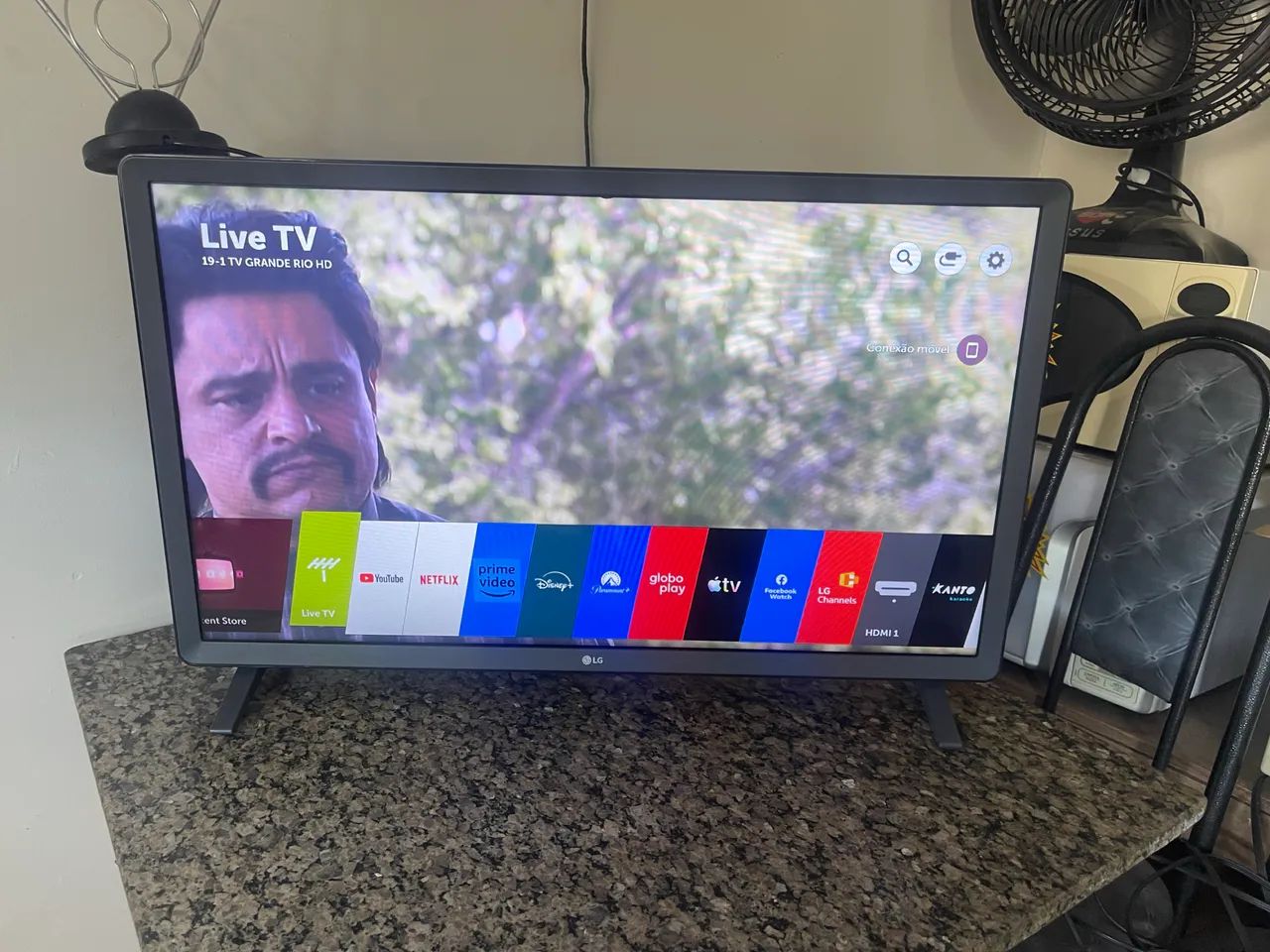 Tv LG smart 32 polegadas  - Foto 2
