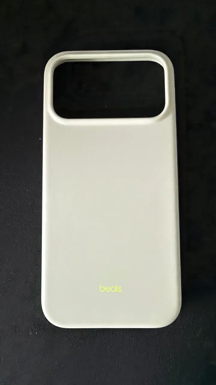  Capa Beats iPhone 17 Pro Max (nunca usado)