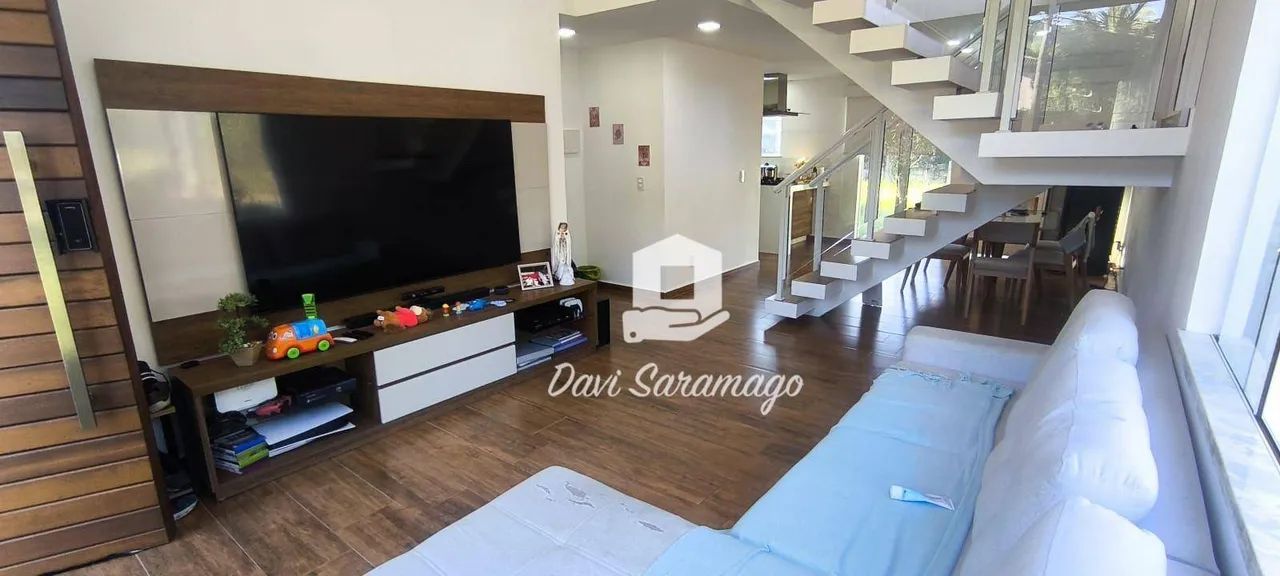 Casa à Venda 4 quartos - Várzea das Moças