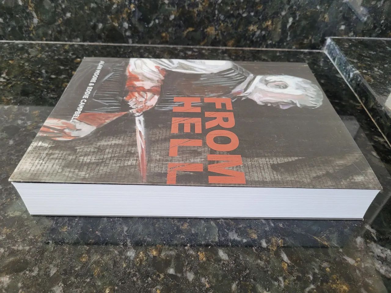 HQ From Hell - Alan Moore em Inglês - Do Inferno - Foto 4