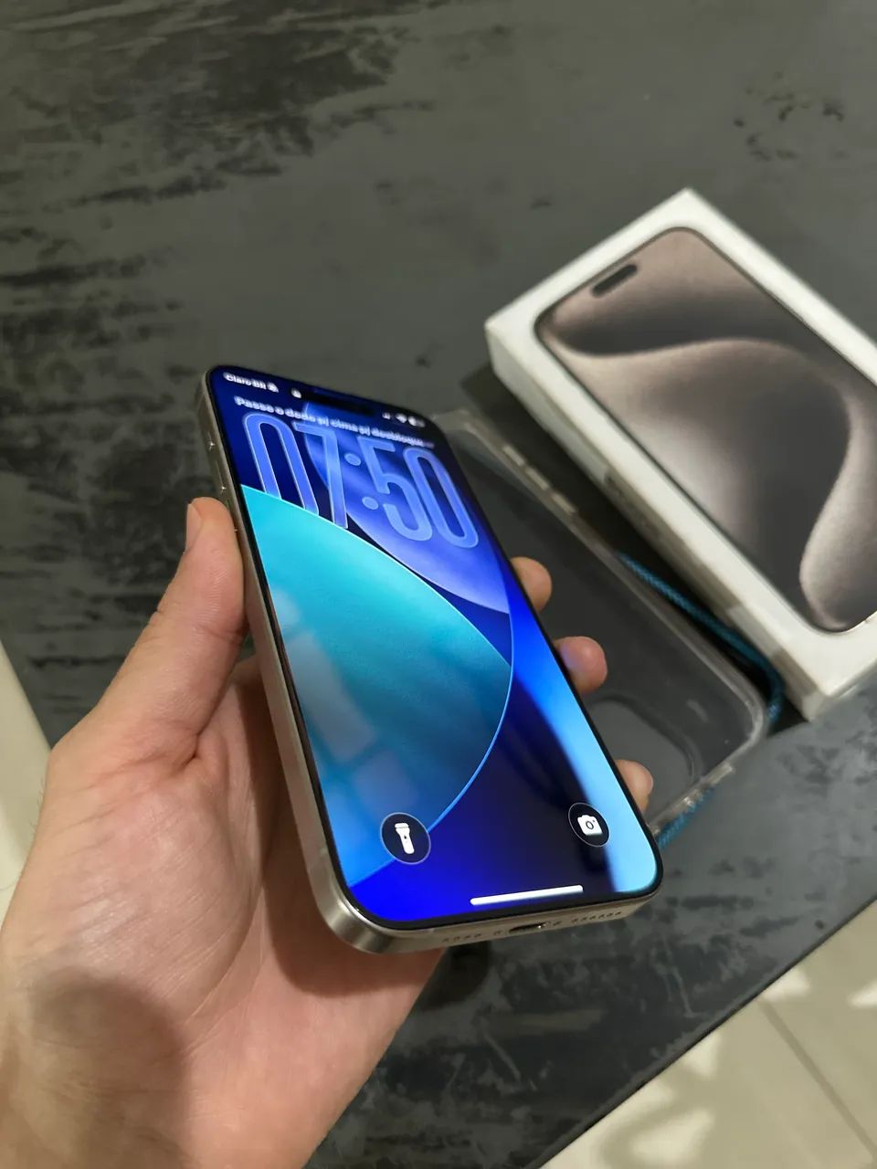 iPhone 15 pro Max com caixa  - Foto 2