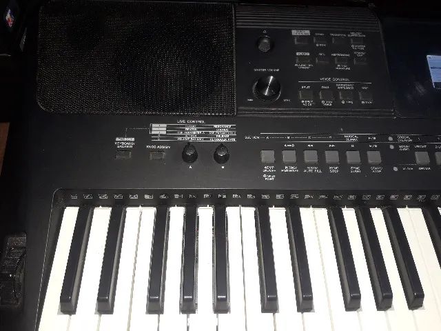 Teclado Yamaha PSR E463 - Foto 4