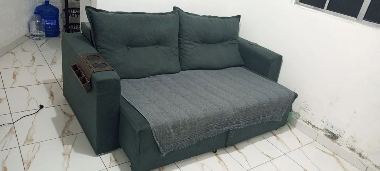 Sofá retrátil + manta e porta copos de brinde  - Foto 5