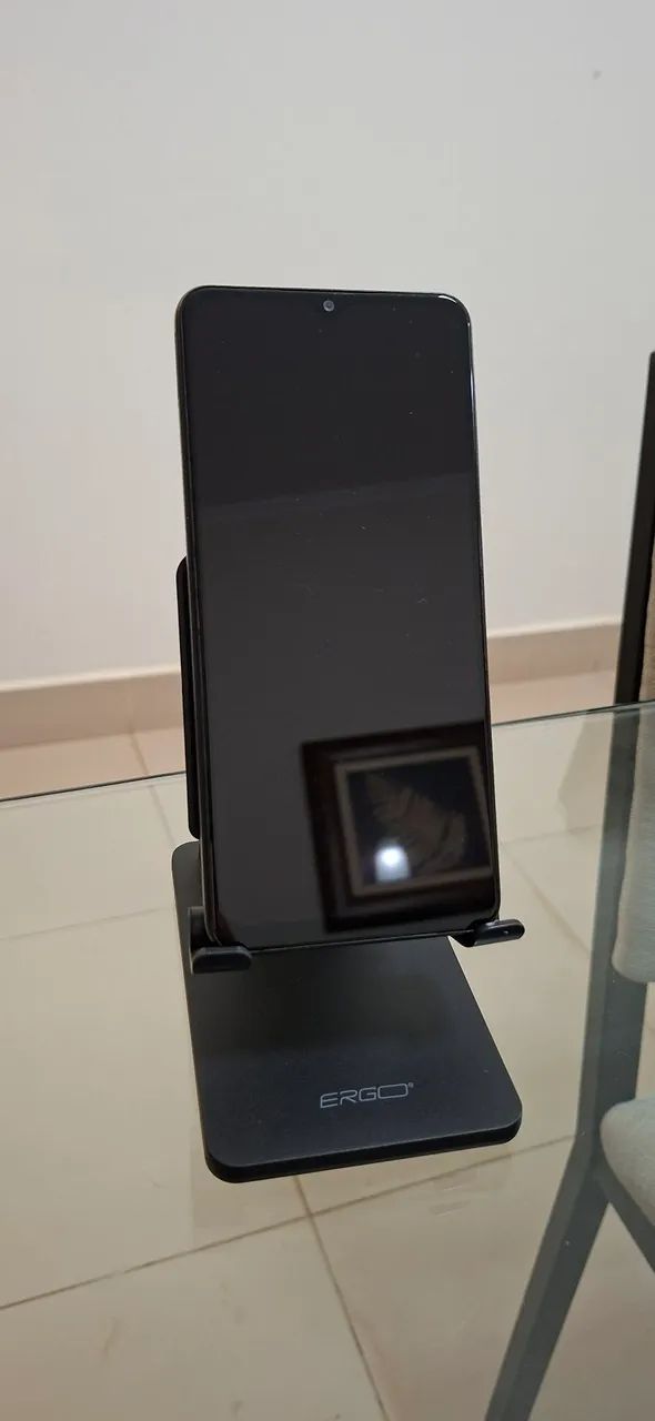 Samsung M12 - 64 GB - Preto
