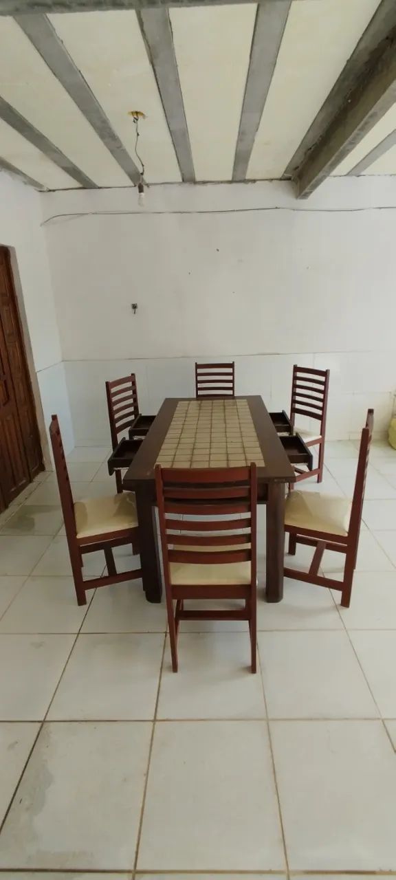 Mesa de angelim 