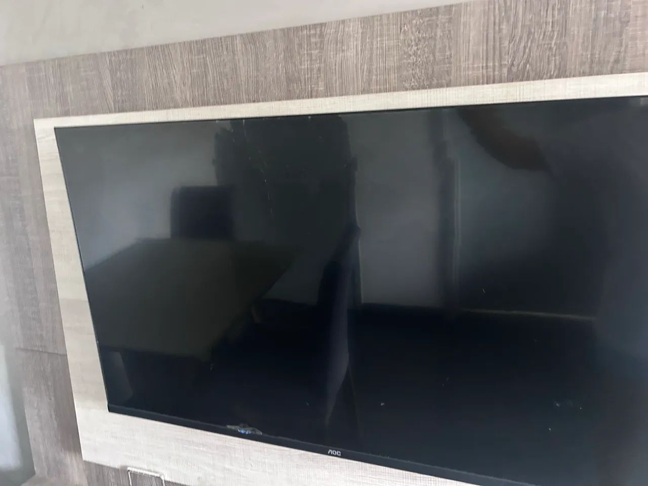 Tv para retirada de peça  - Foto 3