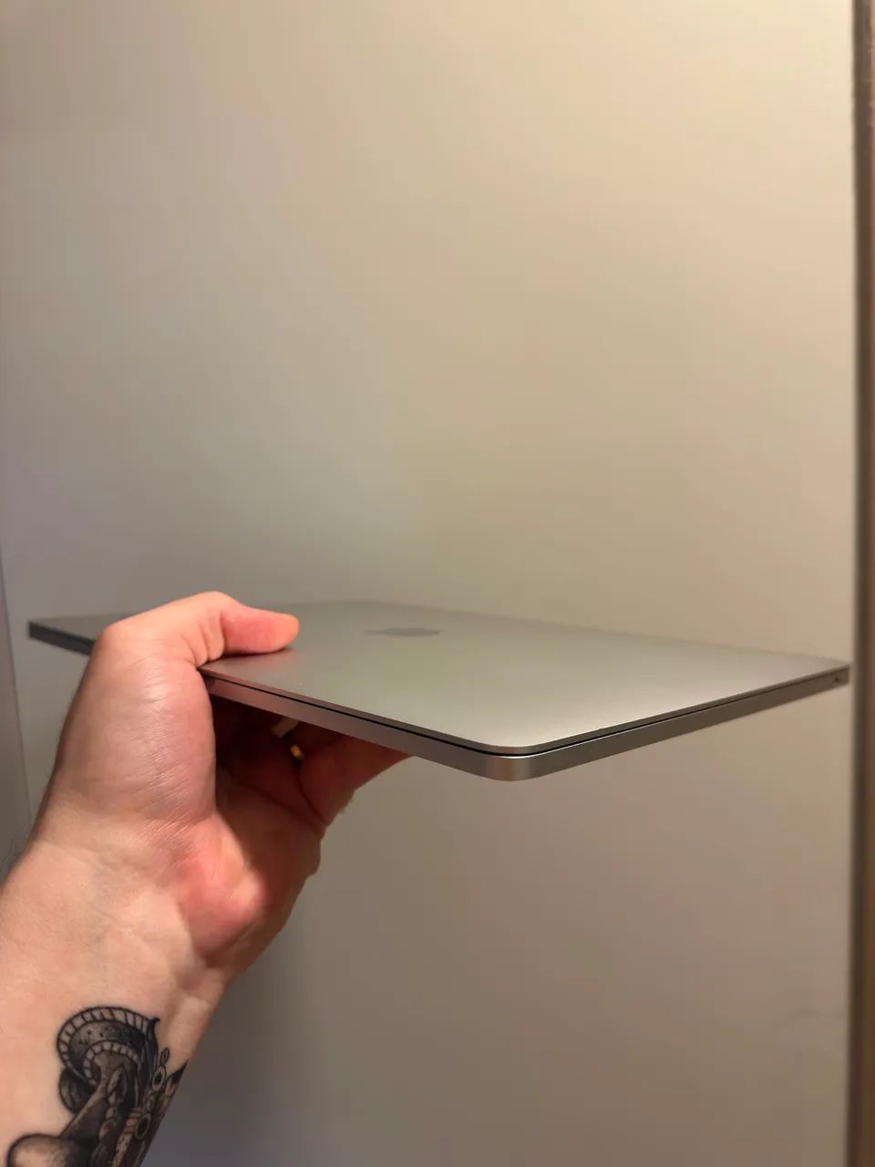 MACBOOK PRO 2017  - Foto 3
