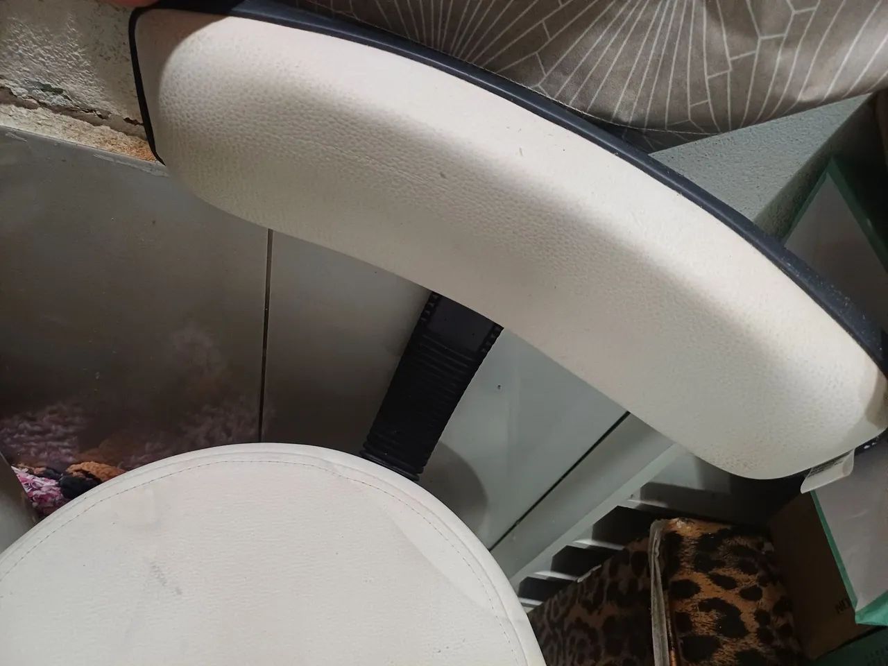 Mocho estética branco - Foto 2