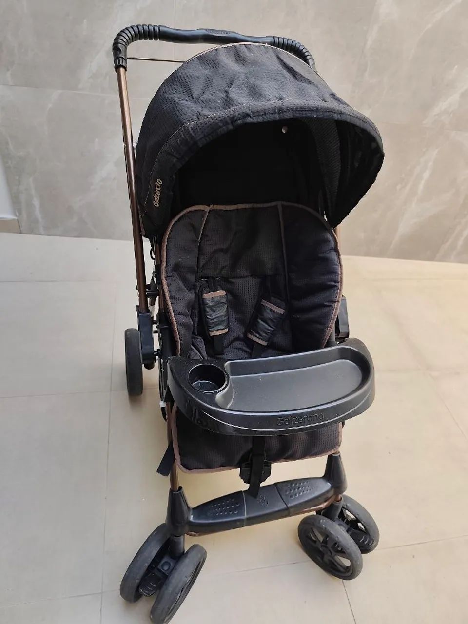 Carrinho de bebê Galzerano (modelo Milano, reversível)  - Foto 2