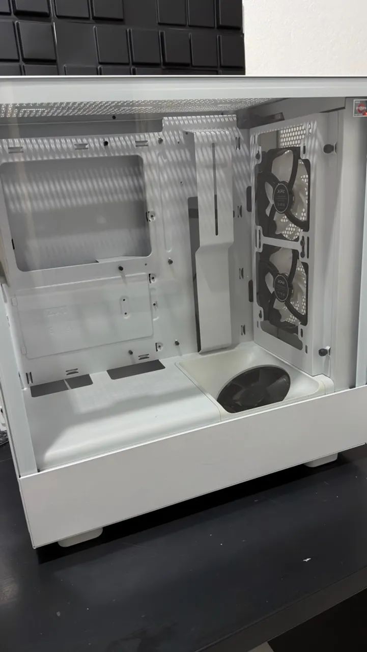 Gabinete NZXT H5 Flow 