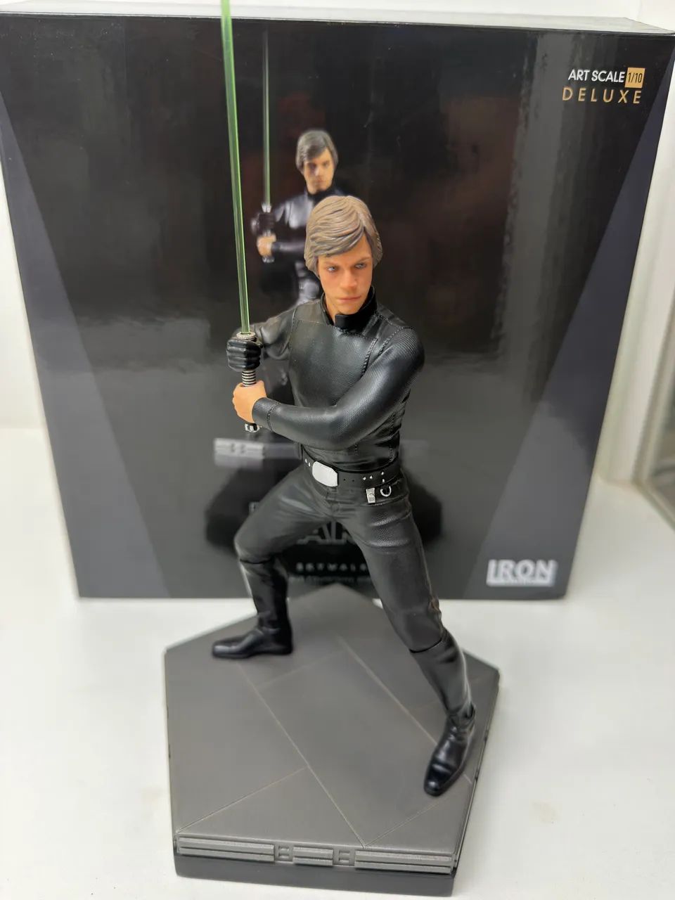 Luke Skywalker - CCXP - Iron Studios - Perfeito na Caixa