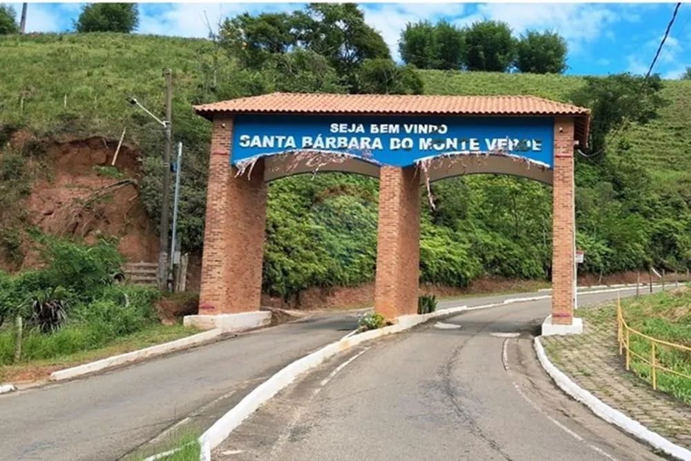 Terreno em Santa Bárbara do Monteverde