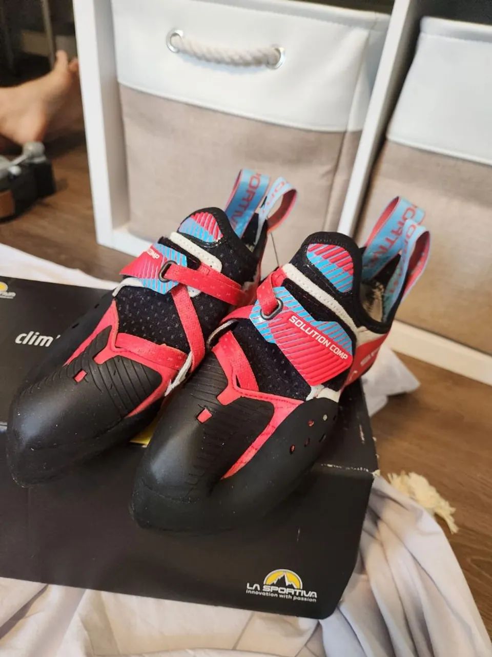 Sapatilha La esportiva de escalada novinhaaa