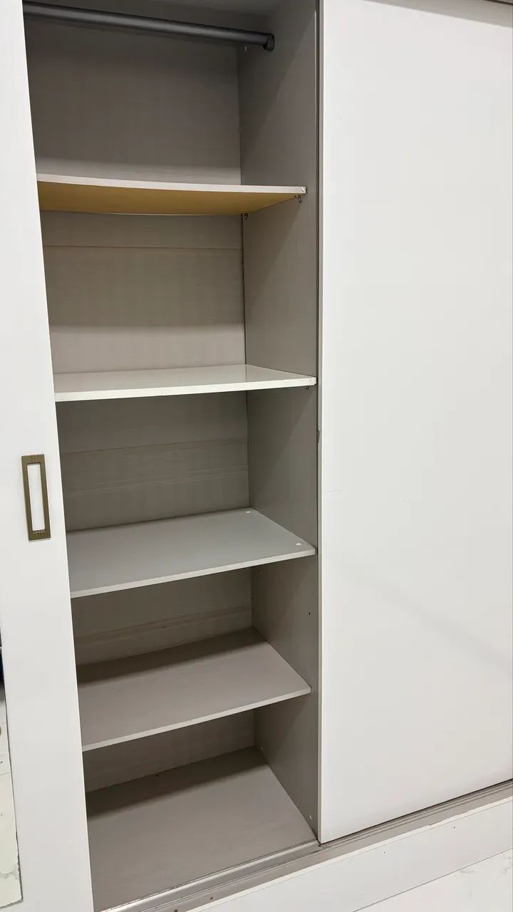 Vendo guarda-roupa 