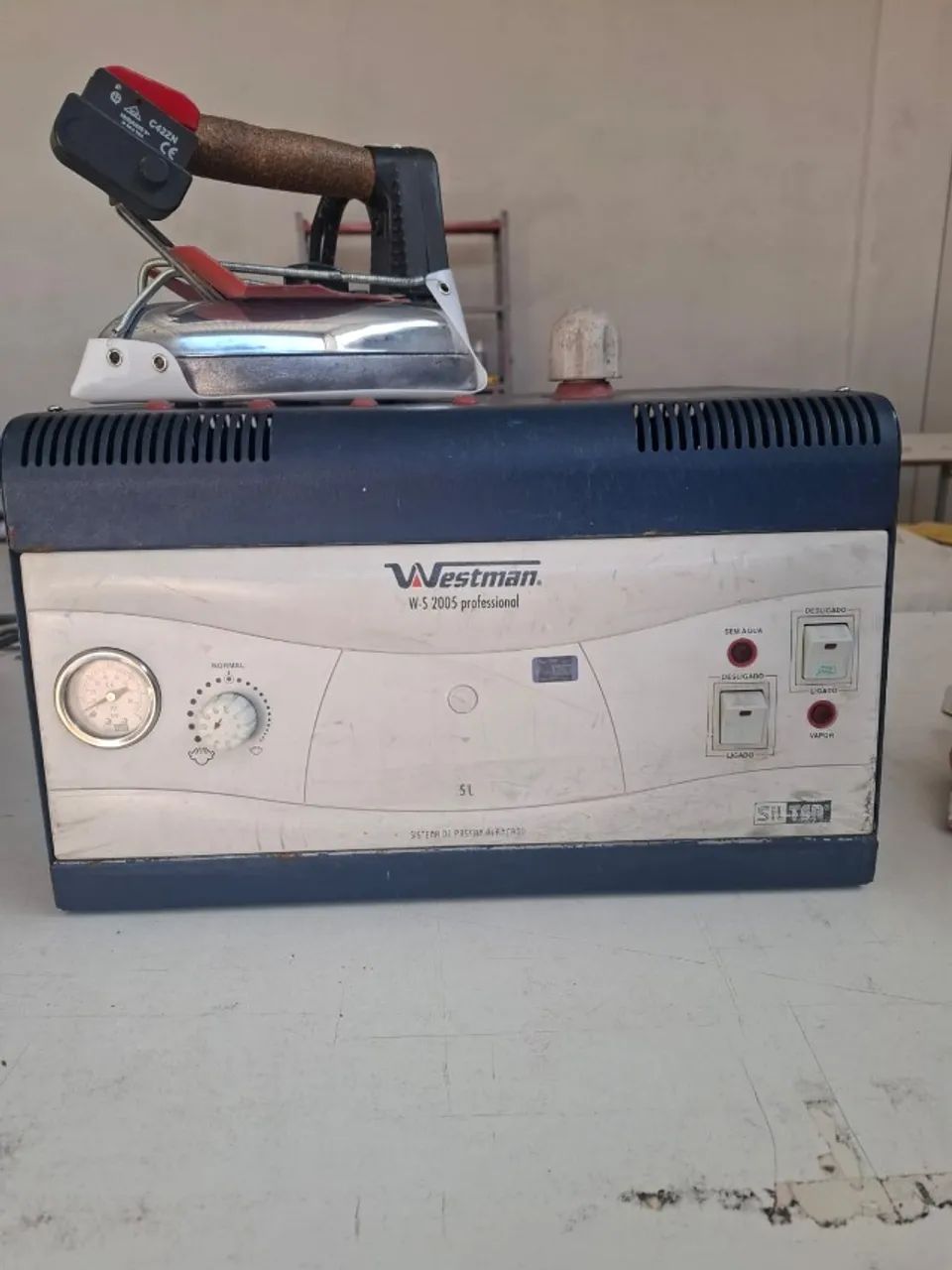 CALDEIRA DE PASSAR ROUPA WESTMAN DE 5 LTS