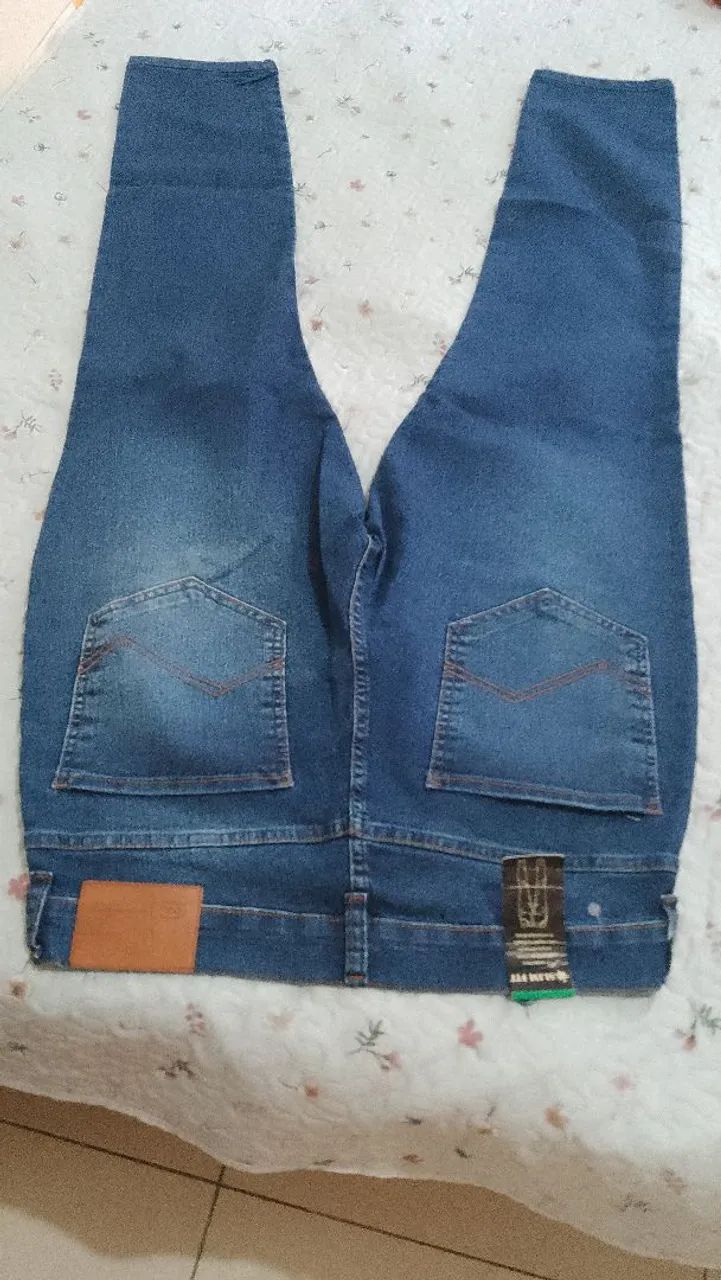 Calça jeans NOVA SEM USO COM ETIQUETA  - Foto 3