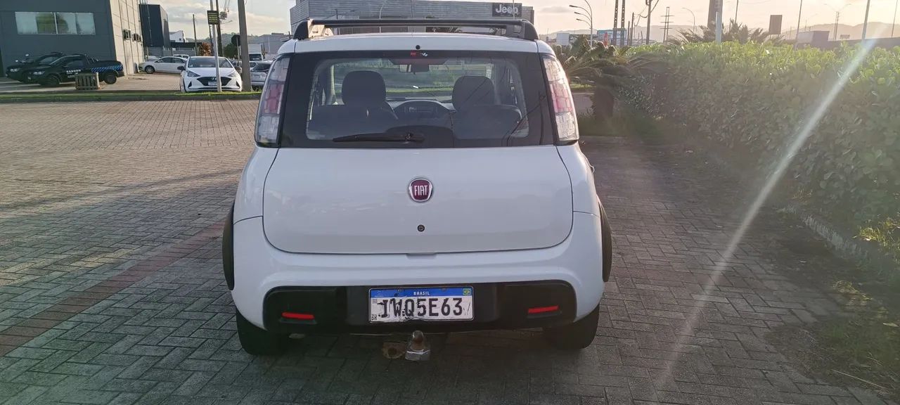 Fiat Uno WAY 1.4 EVO Fire Flex 8V 5P 2016 - Foto 4