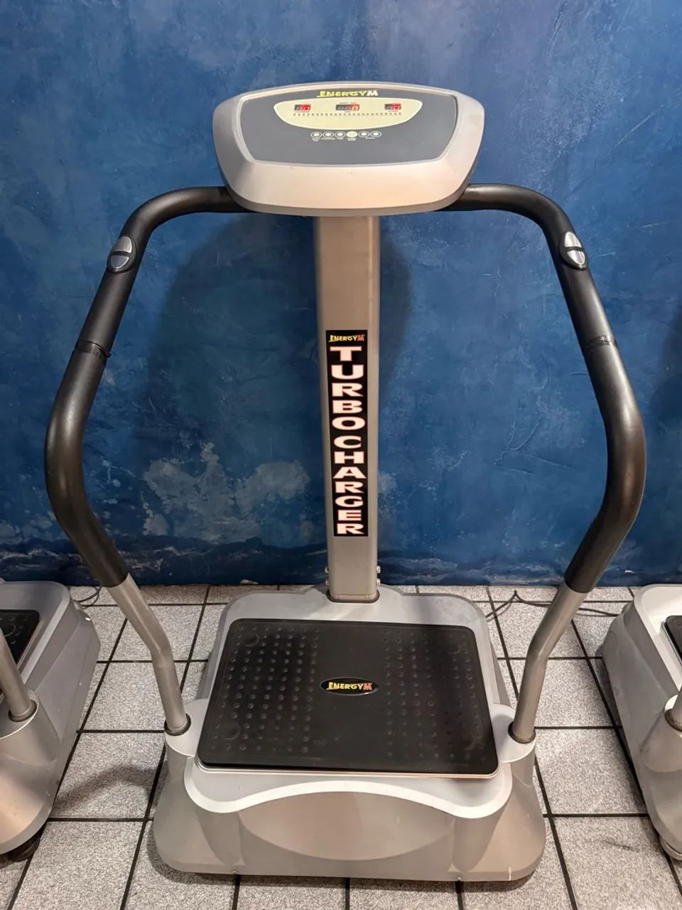 Plataforma vibratória 