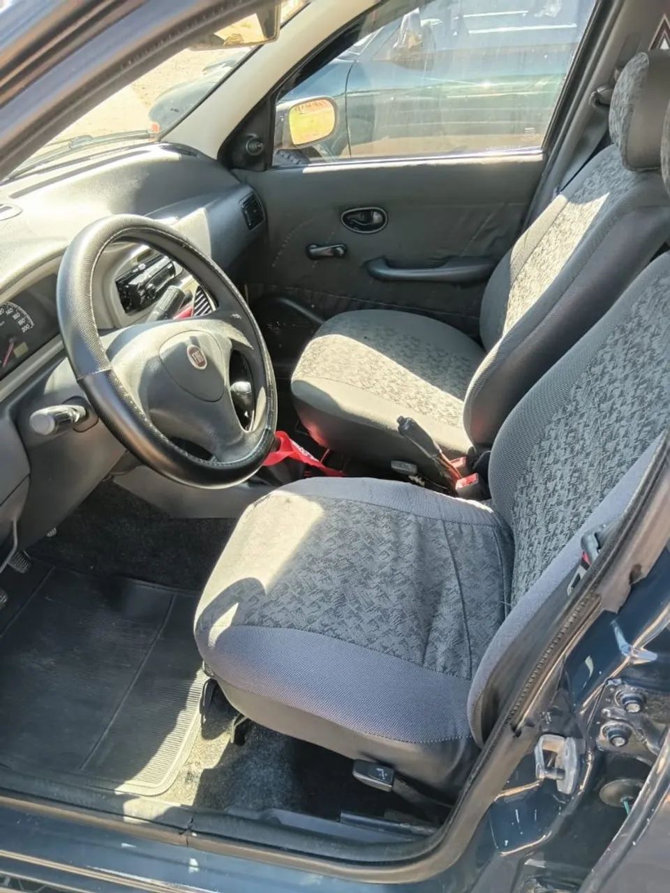 Fiat Siena 1.0/ EX 1.0 MPI Fire/ Fire Flex 8V 2010 - Foto 4