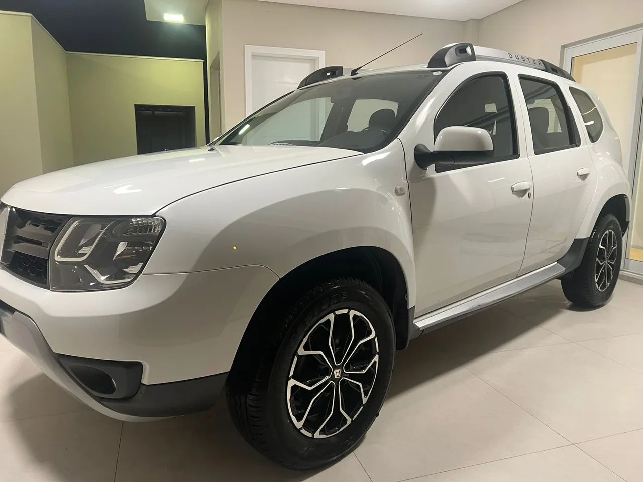 Renault Duster Dynamique 2.0 Hi-flex 16V Aut. 2017 - Foto 2