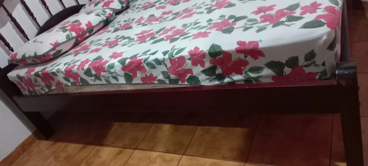 Cama casal de madeira  - Foto 2