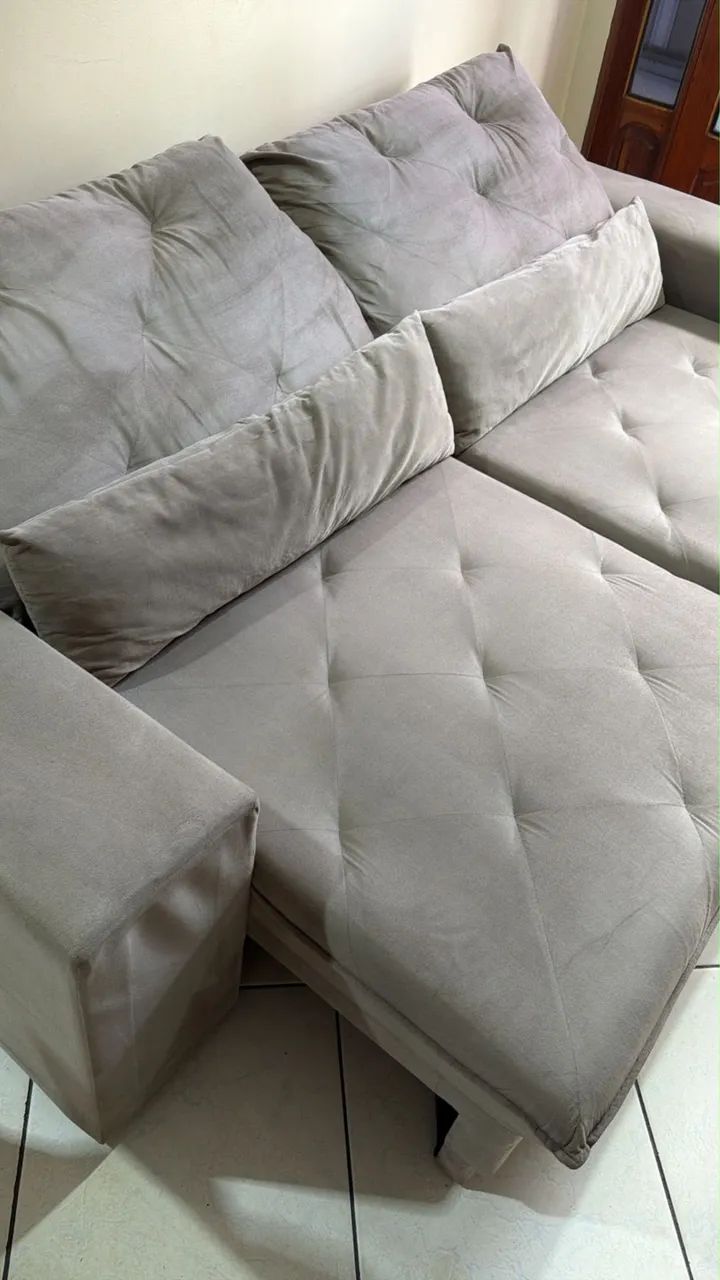 Vendo sofá retrátil reclinável na cor cinza ! 
