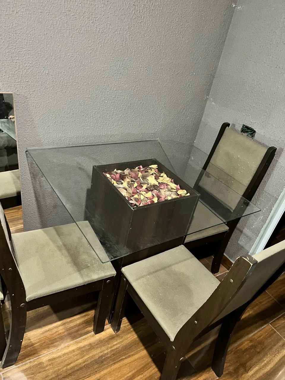 Mesa de 4 lugares 85x85 - Foto 3