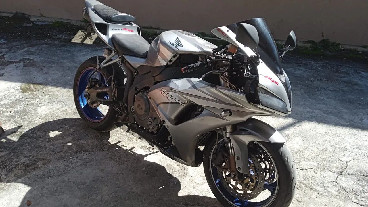CBR 1000 rr Fireblade - Foto 2