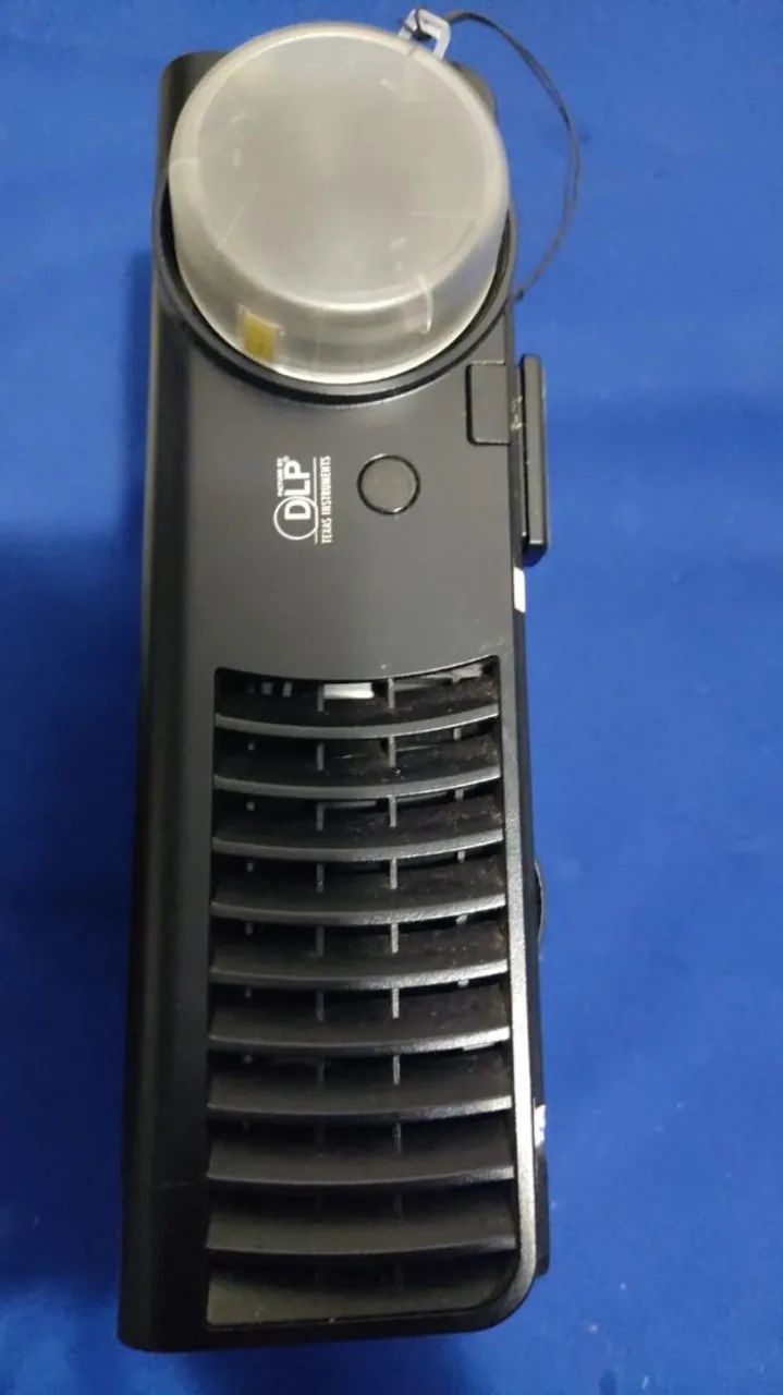 Projetor LG com a lambada de imagem quebrada  - Foto 4