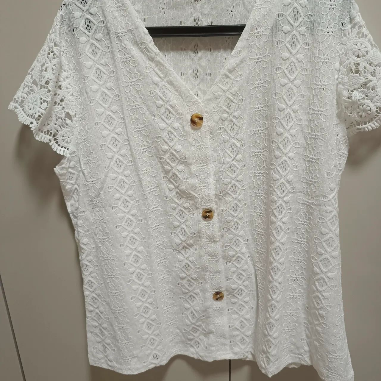 Blusas de lese com elastano 