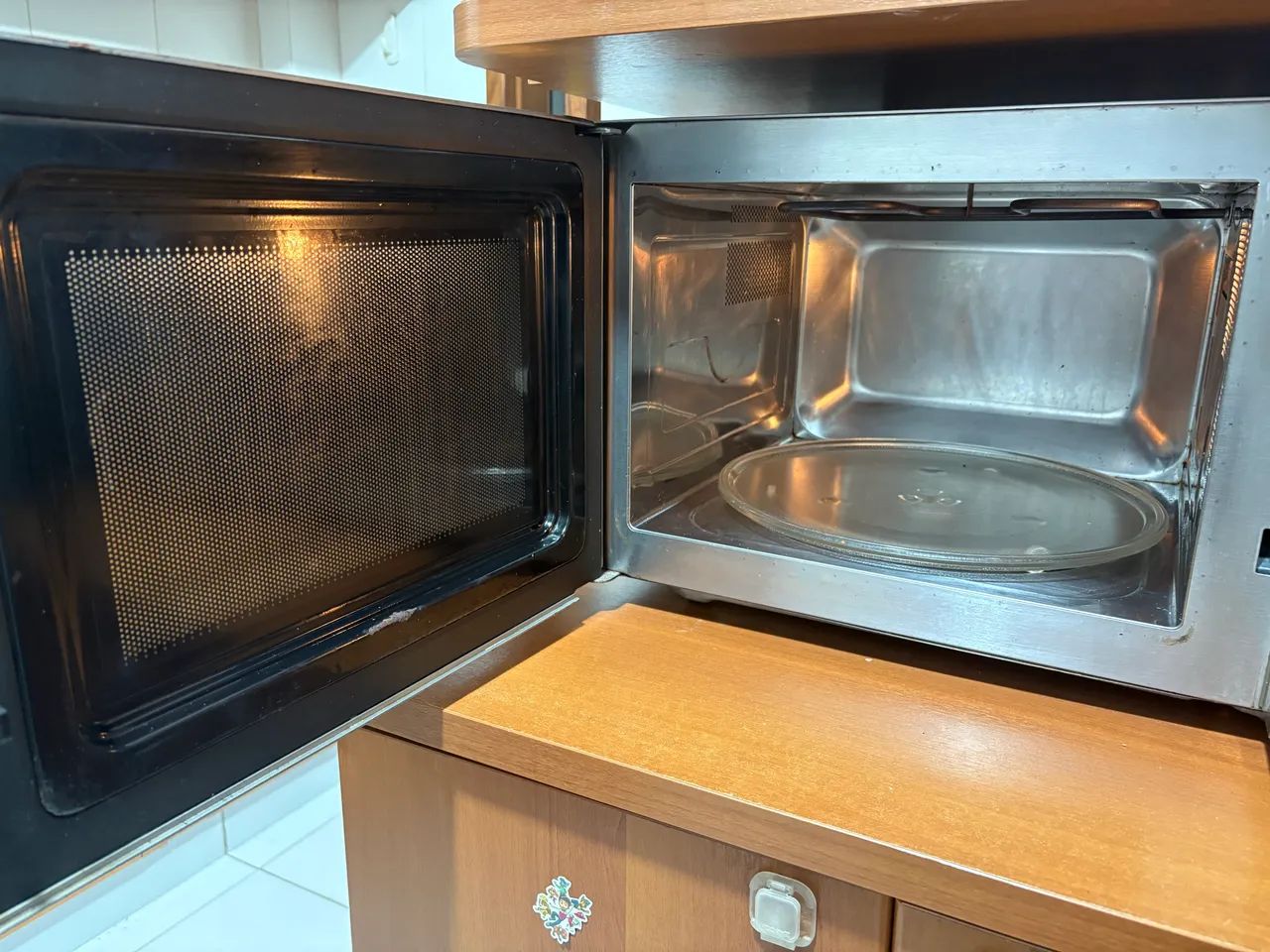 Microondas Electrolux 31L 
